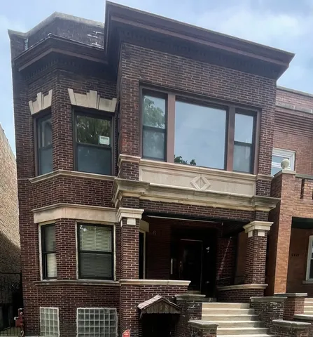 $1,900 | 6617 South Minerva Avenue, Unit G, Chicago, IL 60637