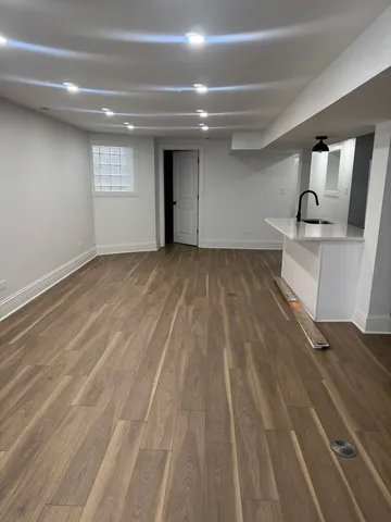 $1,900 | 6617 South Minerva Avenue, Unit G, Chicago, IL 60637