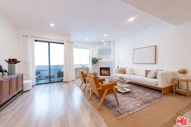 $5,000 | 839 Larrabee Street, Unit 6, West Hollywood, CA 90069