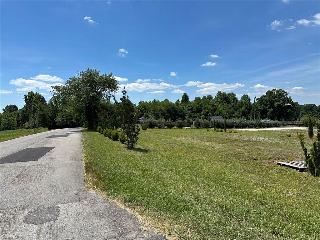 157 Interstate Way Elkin, NC 28621 - Photo 15 of 23