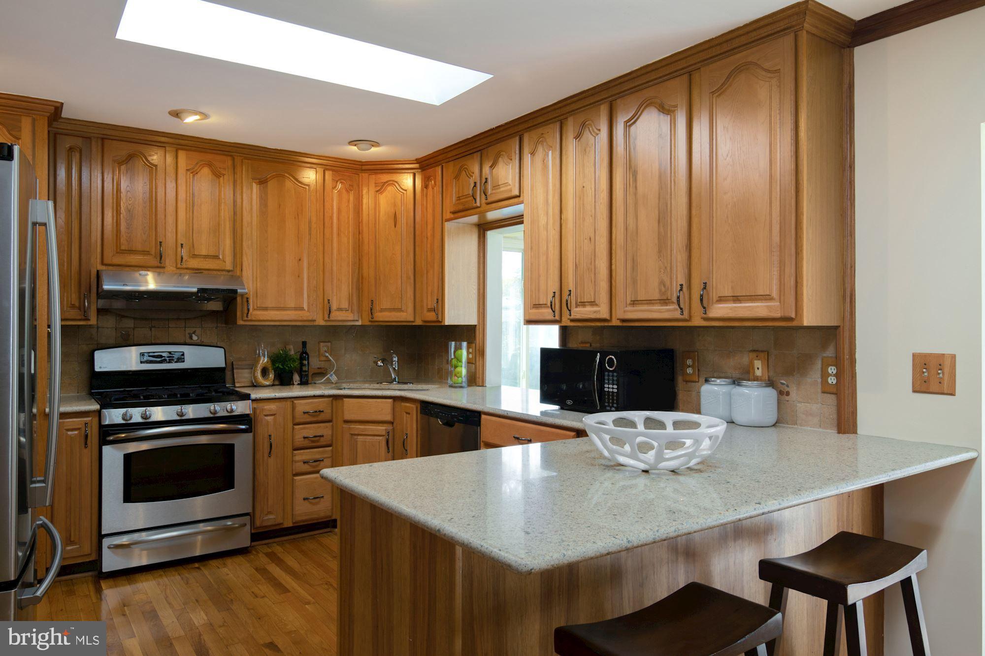8818 Fort Hunt Road Alexandria, VA 22308 - Photo 12 of 40