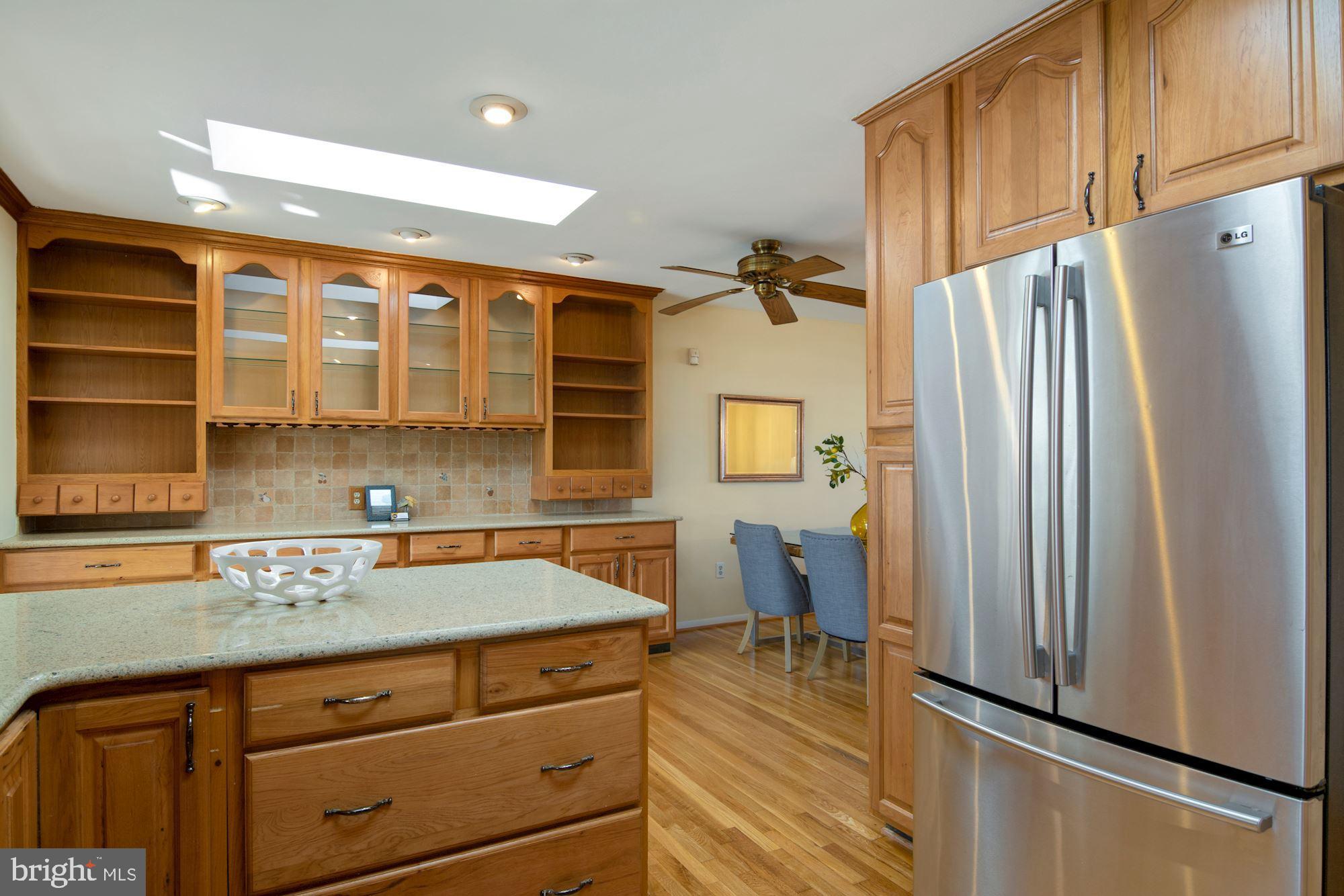 8818 Fort Hunt Road Alexandria, VA 22308 - Photo 15 of 40