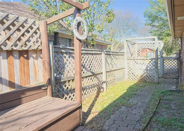 $2,100 | 1402 Flameleaf Drive, Allen, TX 75002