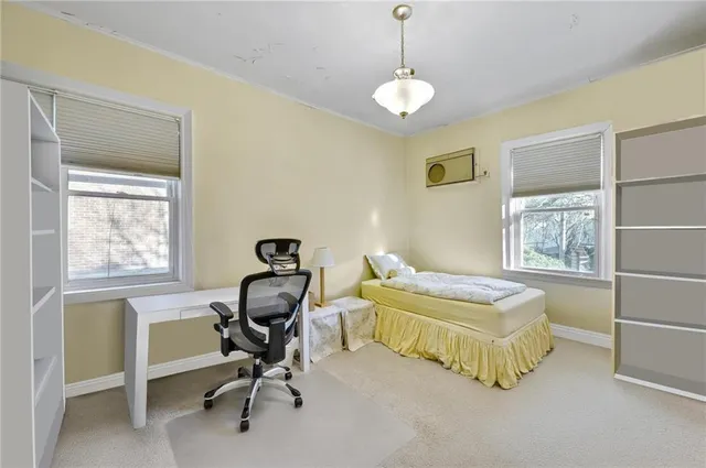 $1,799,000 | 2114 Avenue North | Midwood