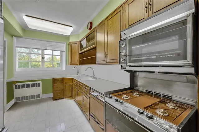 $1,799,000 | 2114 Avenue North | Midwood