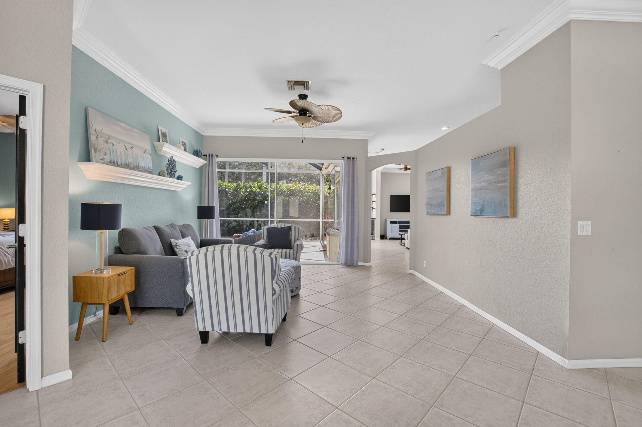 1365 East Barwick Ranch Circle Delray Beach, FL 33445 - Photo 12 of 77 7-web-or-mls-DSC_3735