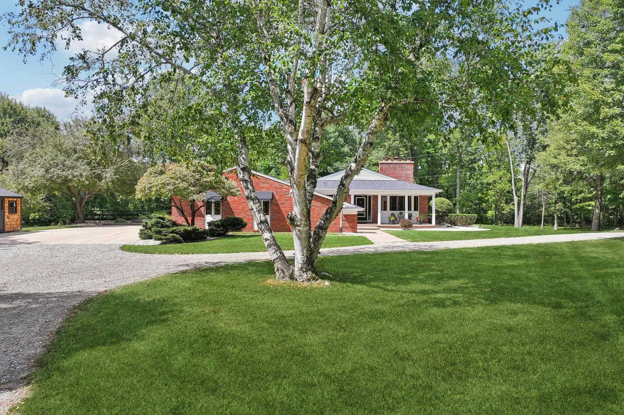 890 East Romeo Road Oakland, MI 48363 - Photo 3 of 66 Gallery Image 3