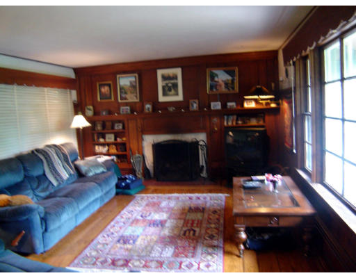 5 Ranch Avenue Easthampton, MA 01027 - Photo 4 of 9 Gallery Image 4