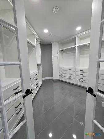 a view of walk in closet