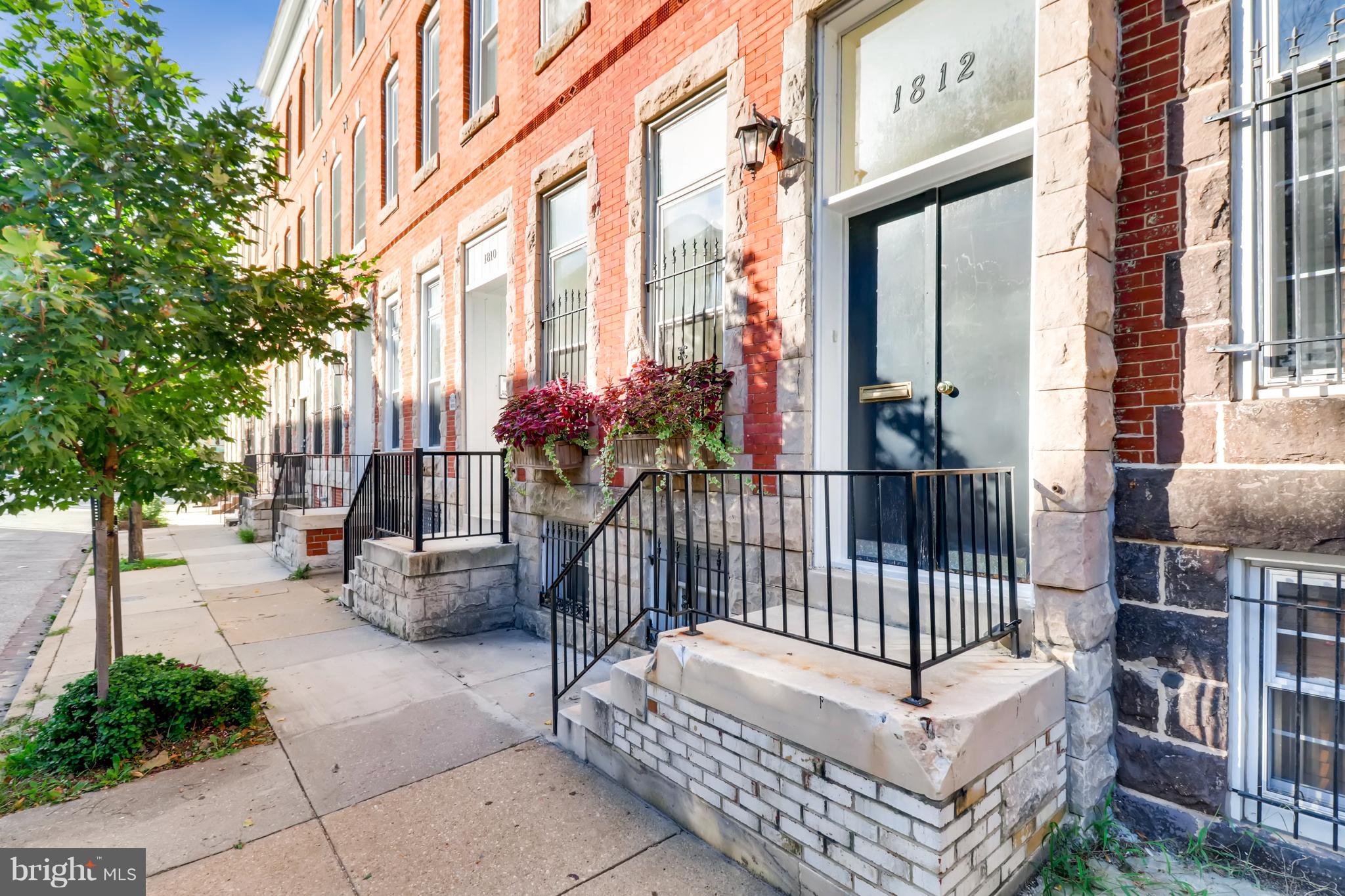 1812 North Calvert Street Baltimore, MD 21202 - Photo 2 of 17 Great Curb Appeal