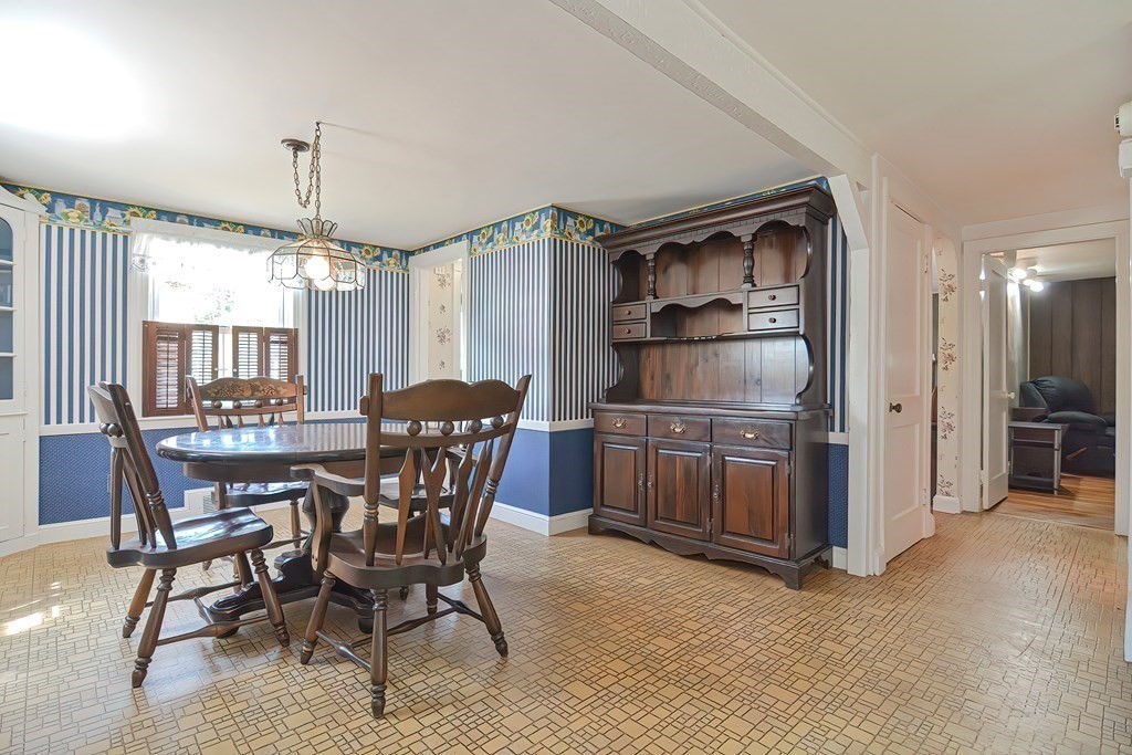 120 Levin Road Rockland, MA 02370 - Photo 8 of 40 Gallery Image 8