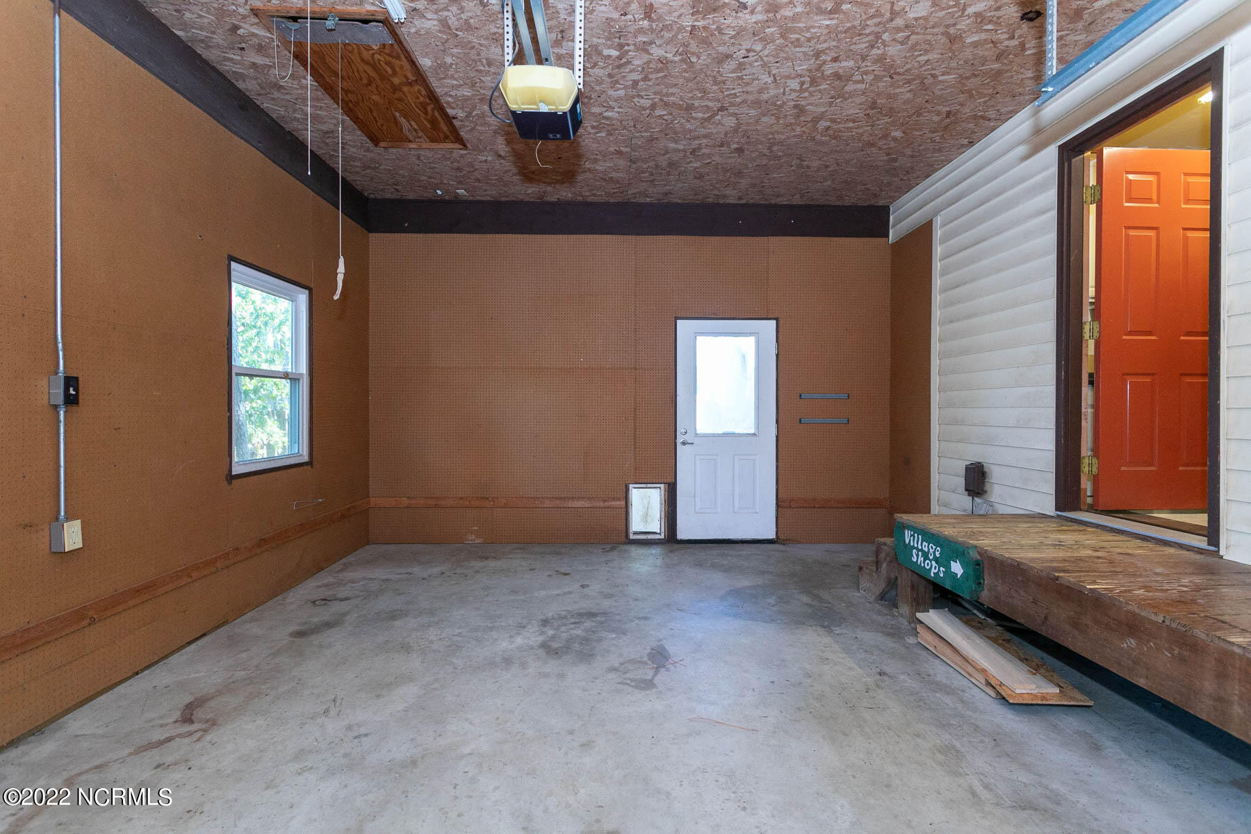 15 Cameron Lane Pinehurst, NC 28374 - Photo 24 of 28 garage2