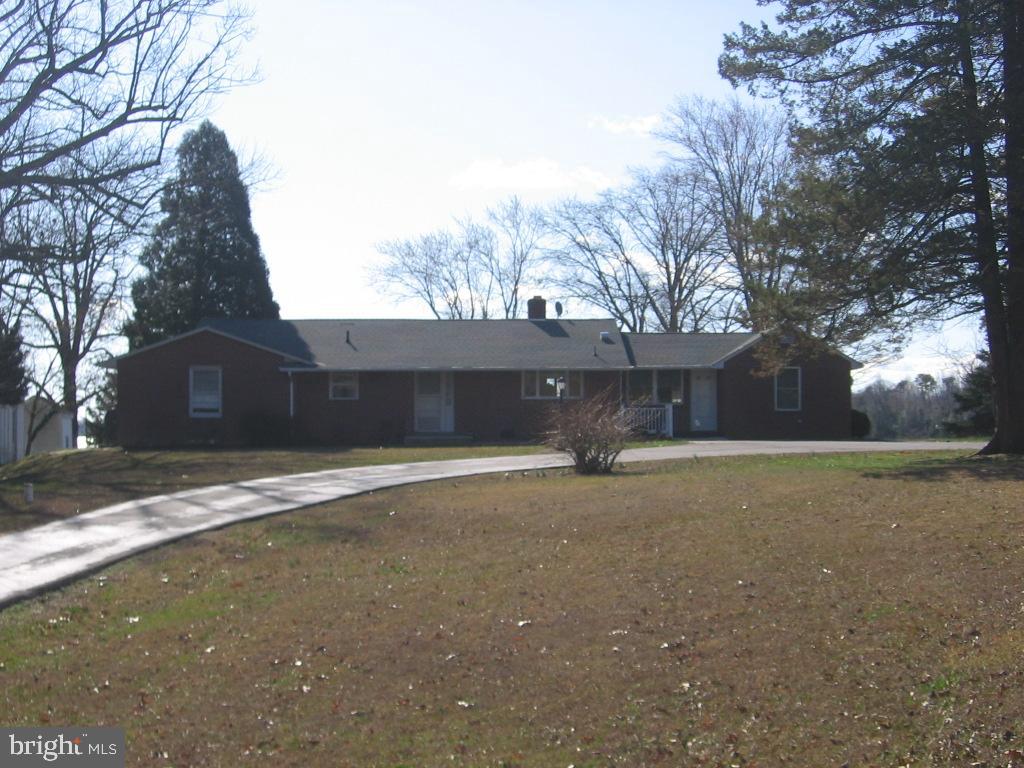 24644 Half Pone Point Road Hollywood, MD 20636 - Photo 9 of 29 Front view from the road
