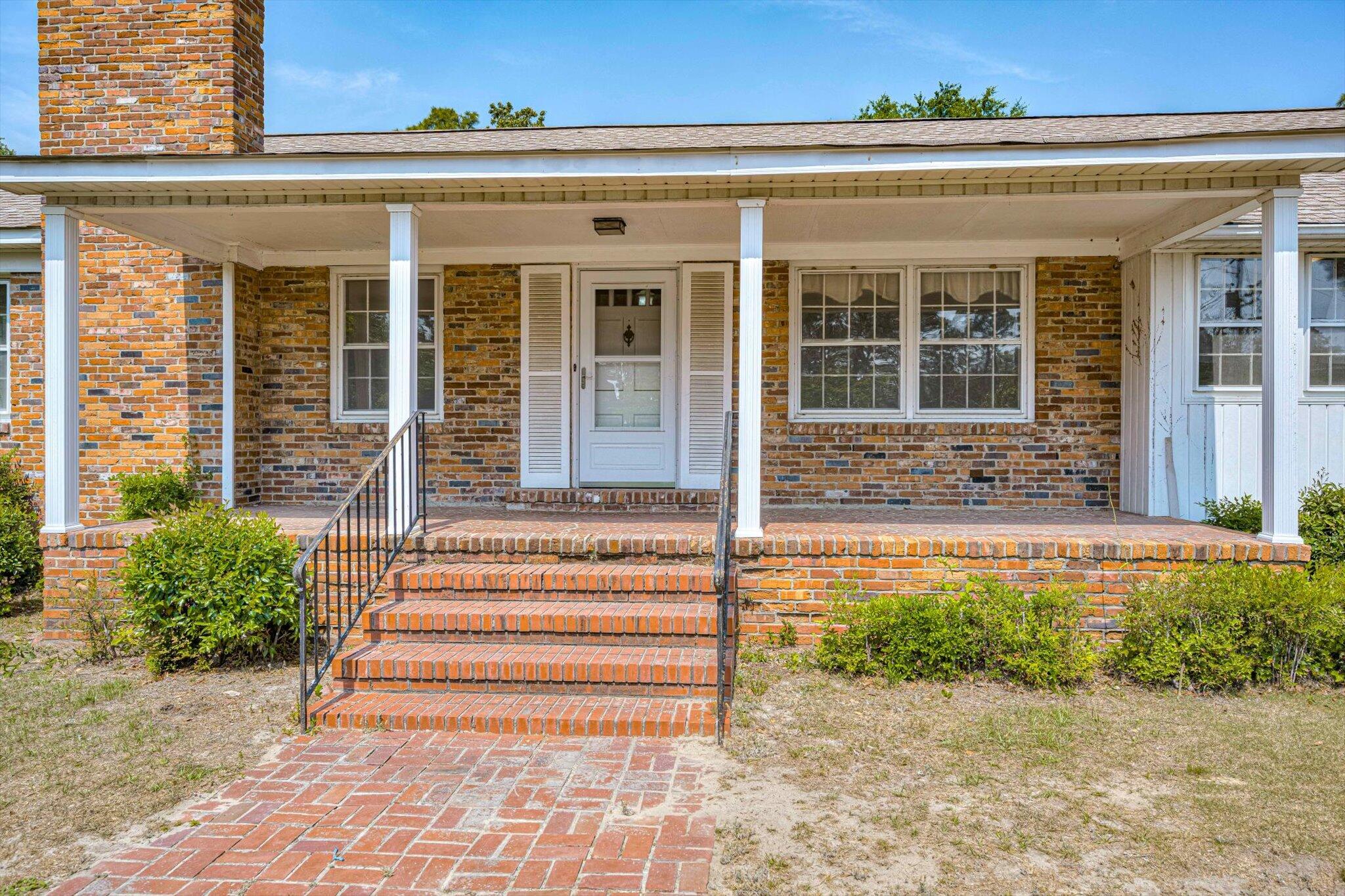 919 Wildwood Road Aiken, SC 29801 - Photo 5 of 34