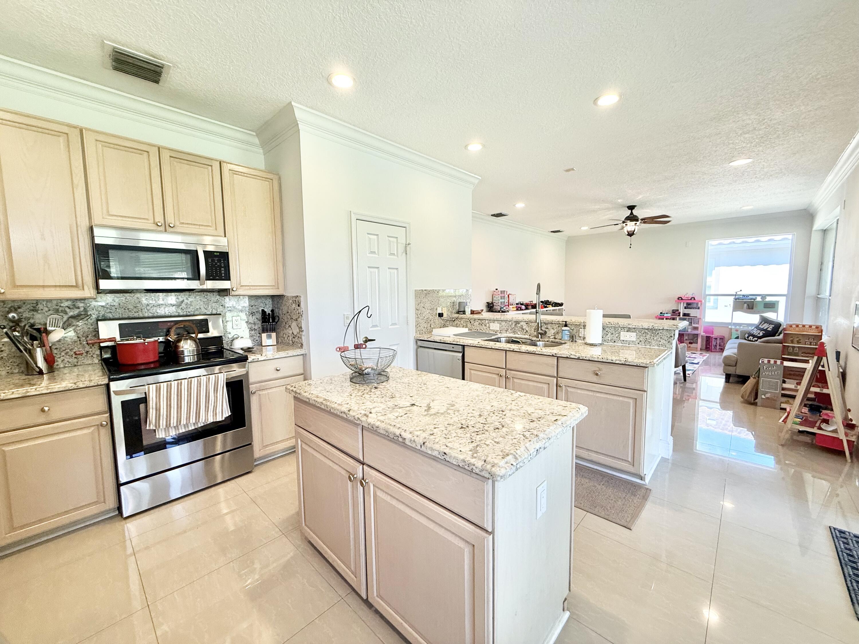 12671 Yardley Drive Boca Raton, FL 33428 - Photo 4 of 36 Open Granite Kitchen