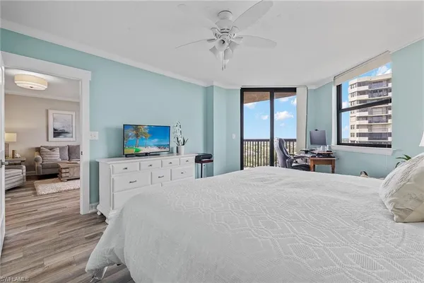 $1,249,000 | 6075 Pelican Bay Boulevard, Unit 1403, Naples, FL 34108