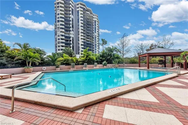 $1,249,000 | 6075 Pelican Bay Boulevard, Unit 1403, Naples, FL 34108