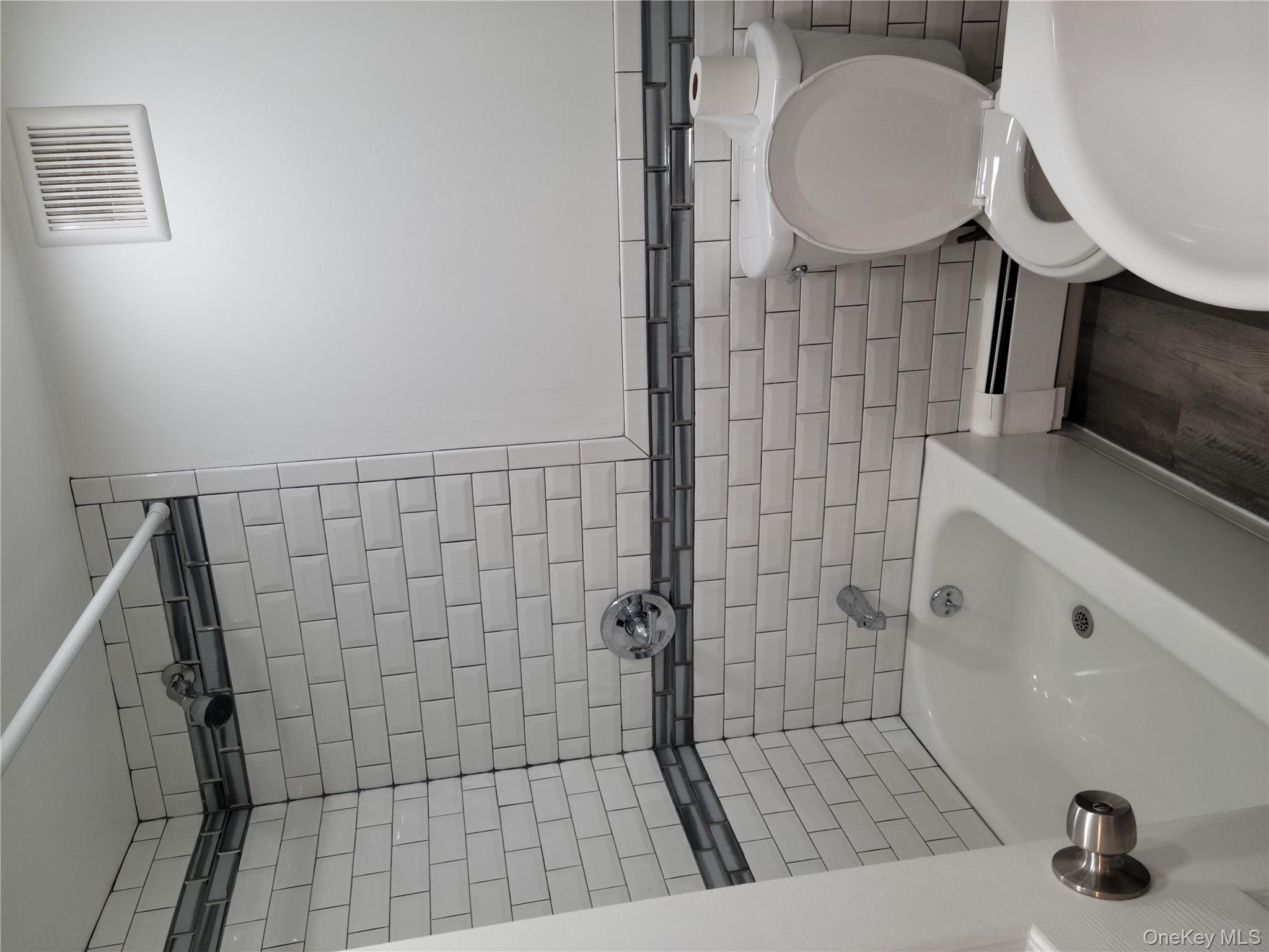 15 Quaker Hill Road, Unit 1 Pleasant Valley, NY 12569 - Photo 11 of 11