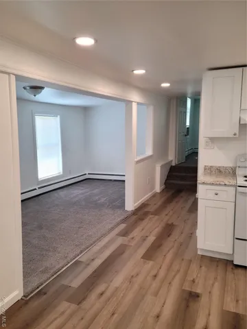 $1,875 | 15 Quaker Hill Road, Unit 1, Pleasant Valley, NY 12569