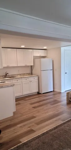 $1,875 | 15 Quaker Hill Road, Unit 1, Pleasant Valley, NY 12569