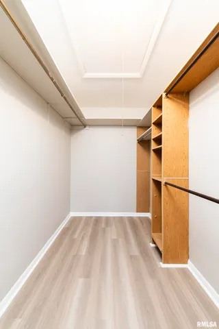 $250,000 | 324 West Ivy Lane, Peoria, IL 61614