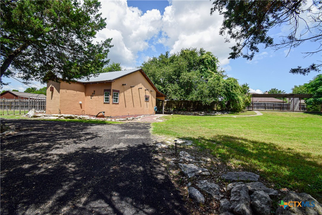 2114 Sparta Road Belton, TX 76513 - Photo 11 of 45