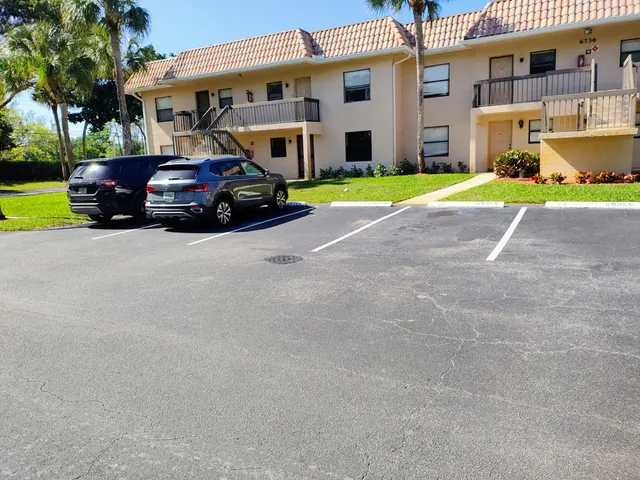 $2,050 | 6736 Palmetto Circle South, Unit 102, Boca Raton, FL 33433