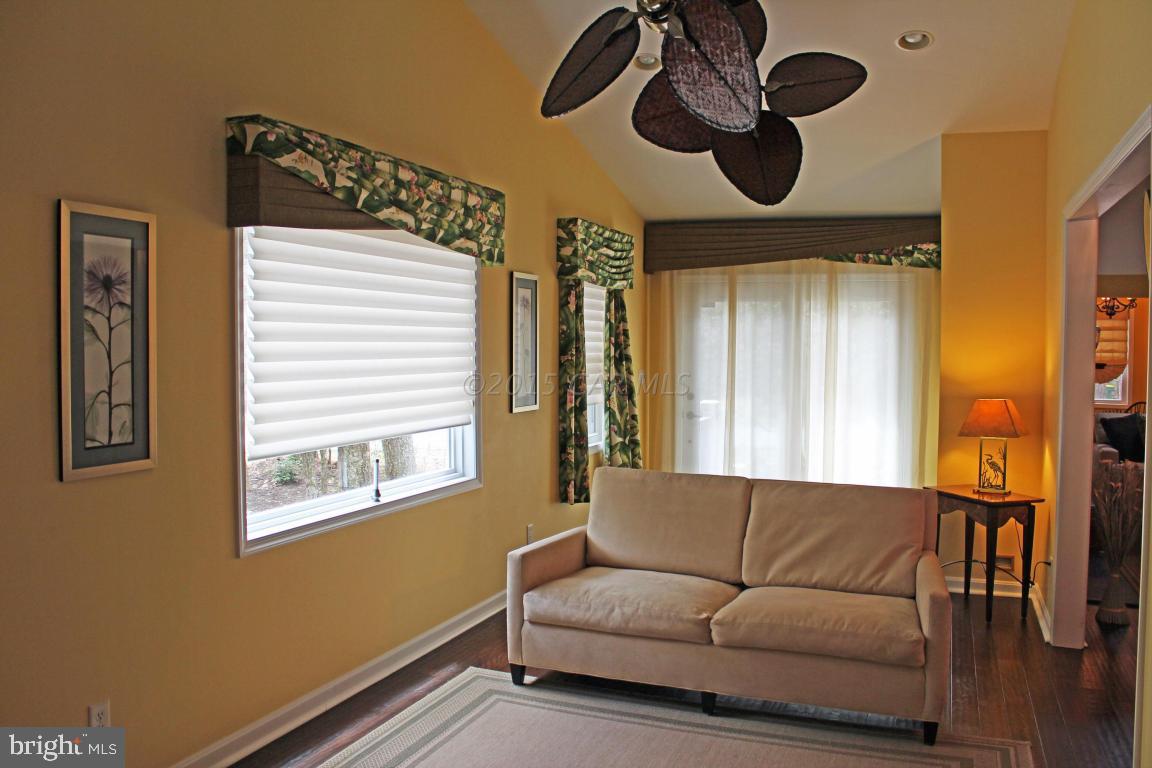 76 Pinehurst Road Ocean Pines, MD 21811 - Photo 13 of 23 a living room with furniture and a window