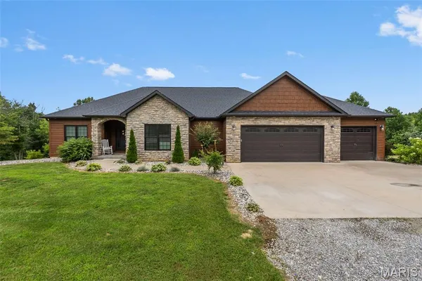 $825,000 | 785 County Road 612, Cape Girardeau, MO 63701