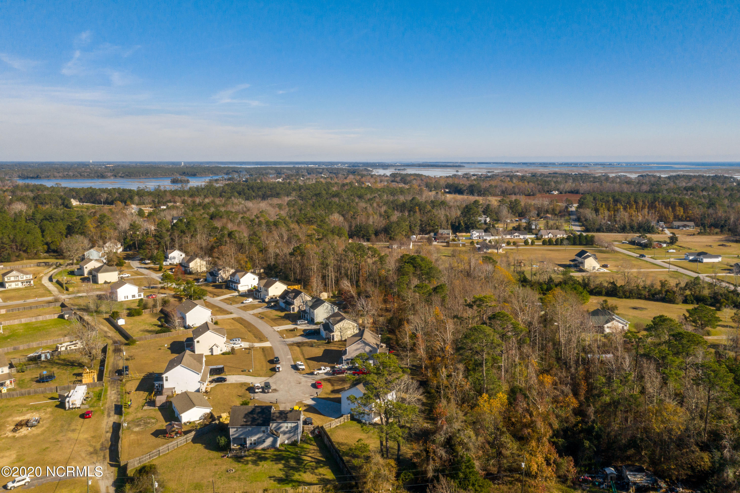 223 Rudolph Lane Hubert, NC 28539 - Photo 28 of 32 223 Rudolph Ln-17