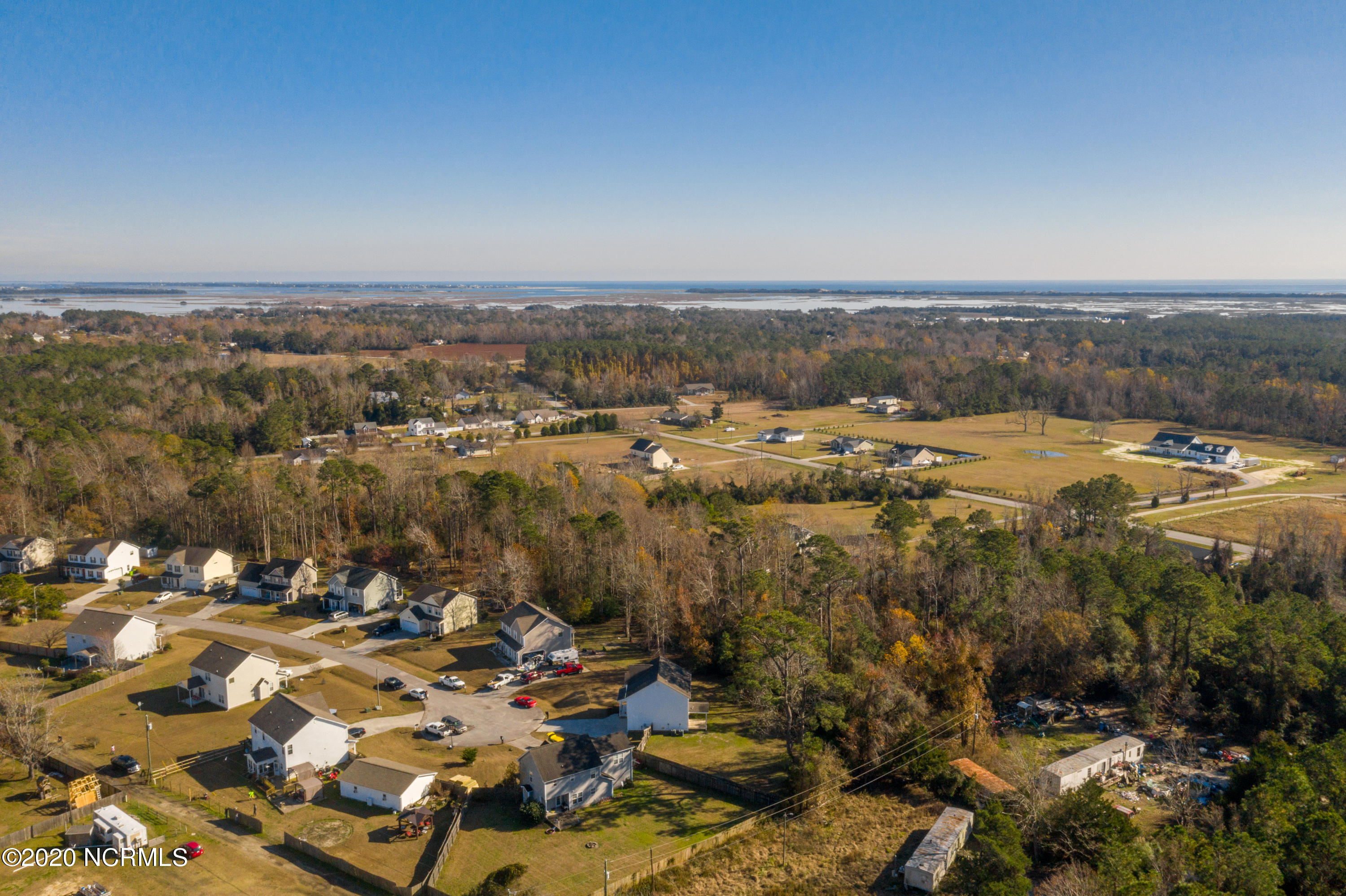223 Rudolph Lane Hubert, NC 28539 - Photo 29 of 32 223 Rudolph Ln-19