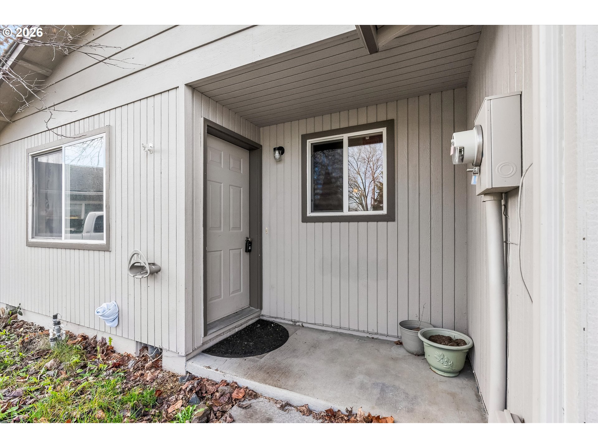 133 Edith Circle Eagle Point, OR 97524 - Photo 2 of 20