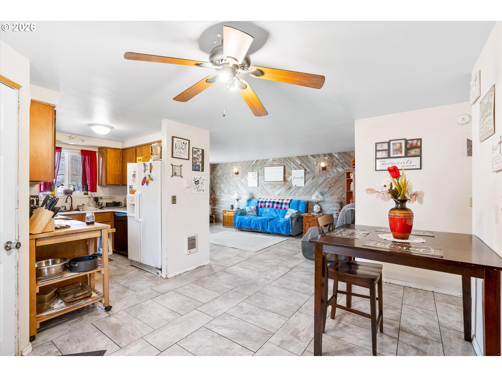 133 Edith Circle Eagle Point, OR 97524 - Photo 9 of 20