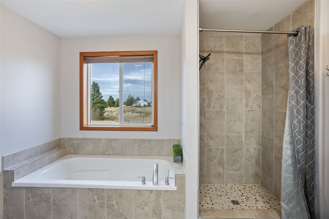 14002 West Deno Road Spokane, WA 99224 - Photo 12 of 23