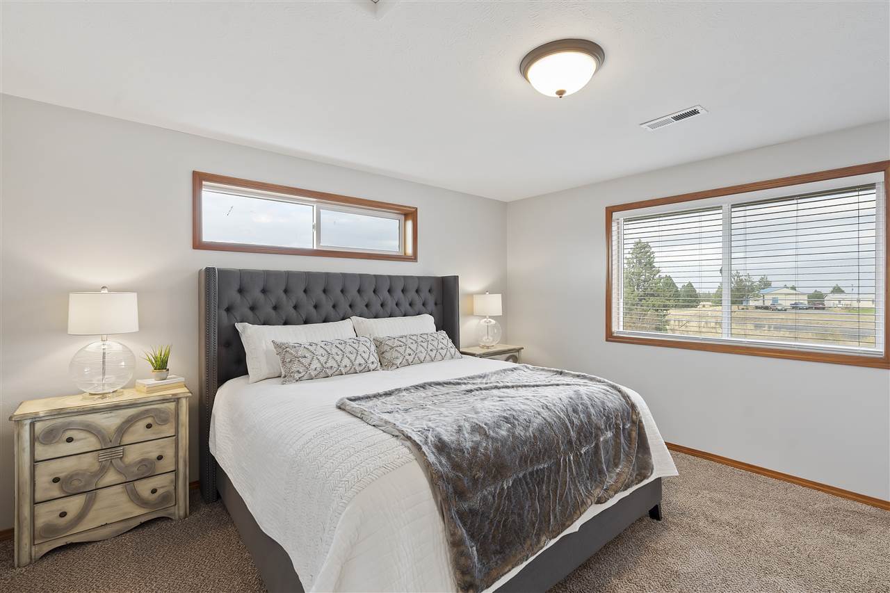 14002 West Deno Road Spokane, WA 99224 - Photo 10 of 23