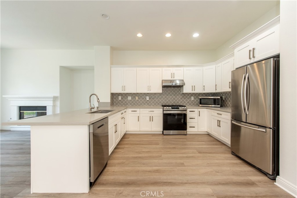 32 Sebastian Irvine, CA 92602 - Photo 8 of 51