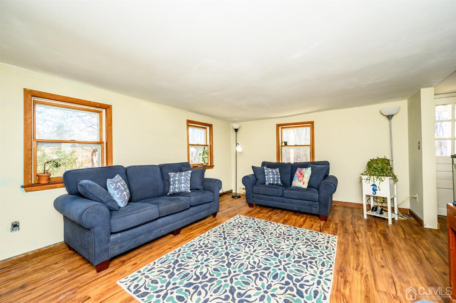 113 Walnut Valley Road Blairstown, NJ 07832 - Photo 8 of 34 Gallery Image 8