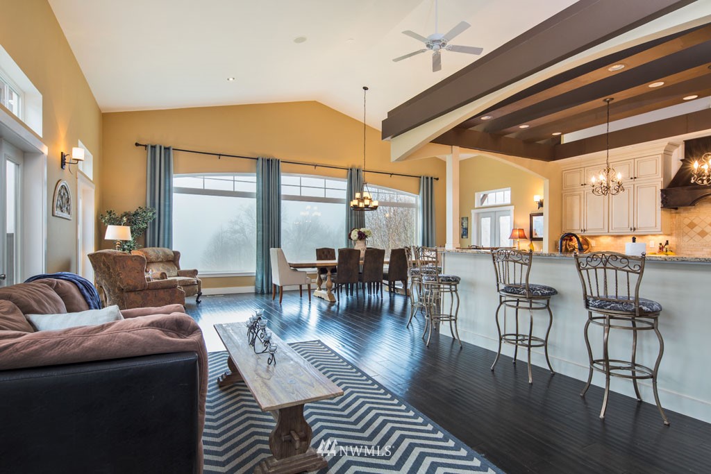 14402 Nevers Road Snohomish, WA 98290 - Photo 4 of 25 Gallery Image 4