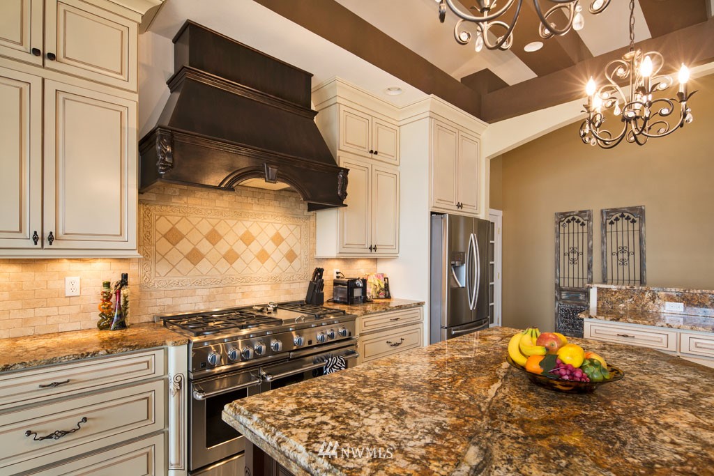 14402 Nevers Road Snohomish, WA 98290 - Photo 6 of 25 Gallery Image 6