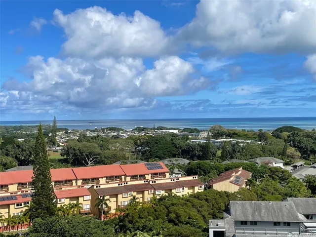 $2,700 | 46-283 Kahuhipa Street, Unit C1106, Kaneohe, HI 96744