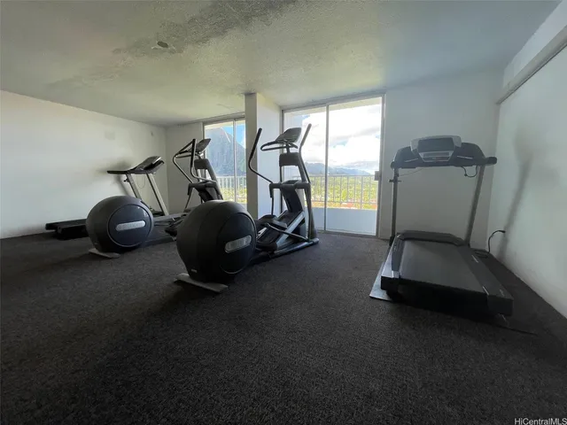 $2,700 | 46-283 Kahuhipa Street, Unit C1106, Kaneohe, HI 96744