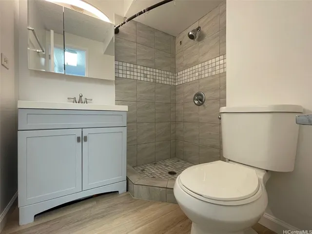 $2,700 | 46-283 Kahuhipa Street, Unit C1106, Kaneohe, HI 96744