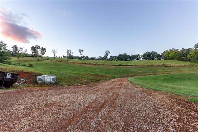1054 Shields Ridge Road New Market, TN 37820 - Photo 7 of 27 580850-6