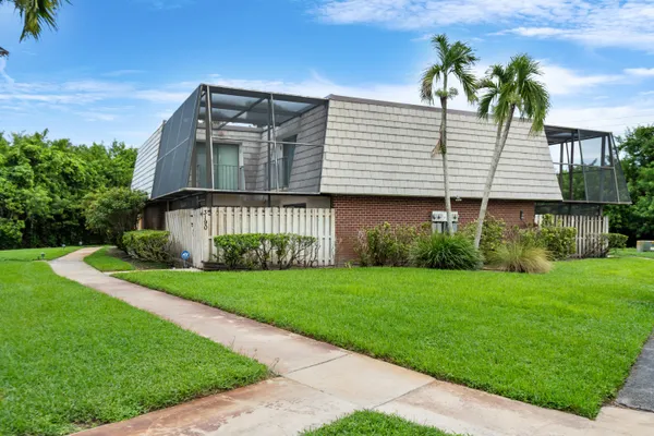 $209,000 | 3190 Southeast Brook Street, Stuart, FL 34997