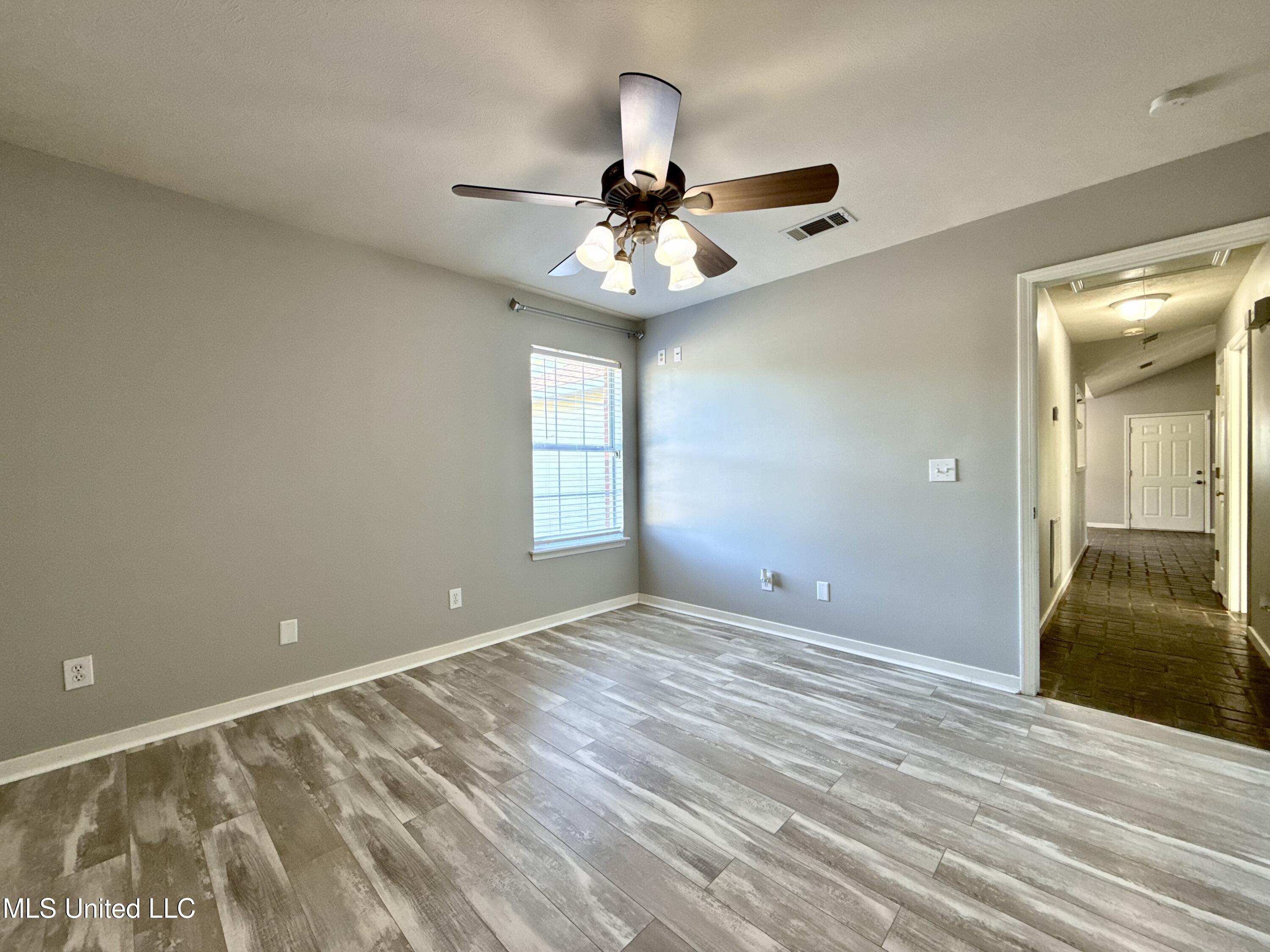 306 Evergreen Way Brandon, MS 39047 - Photo 12 of 21 IMG_8034