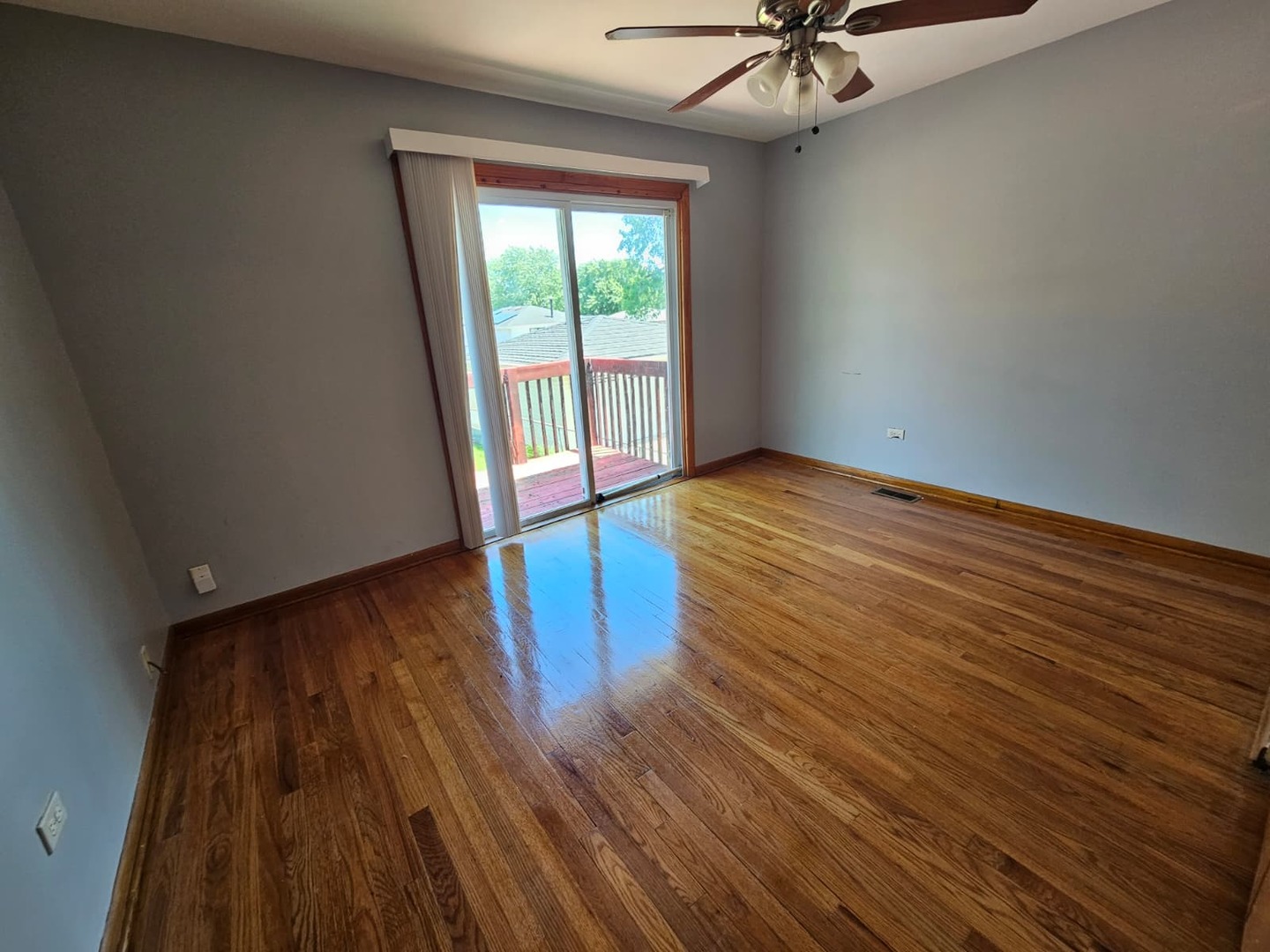 18019 Ravisloe Terrace Country Club Hills, IL 60478 - Photo 9 of 24