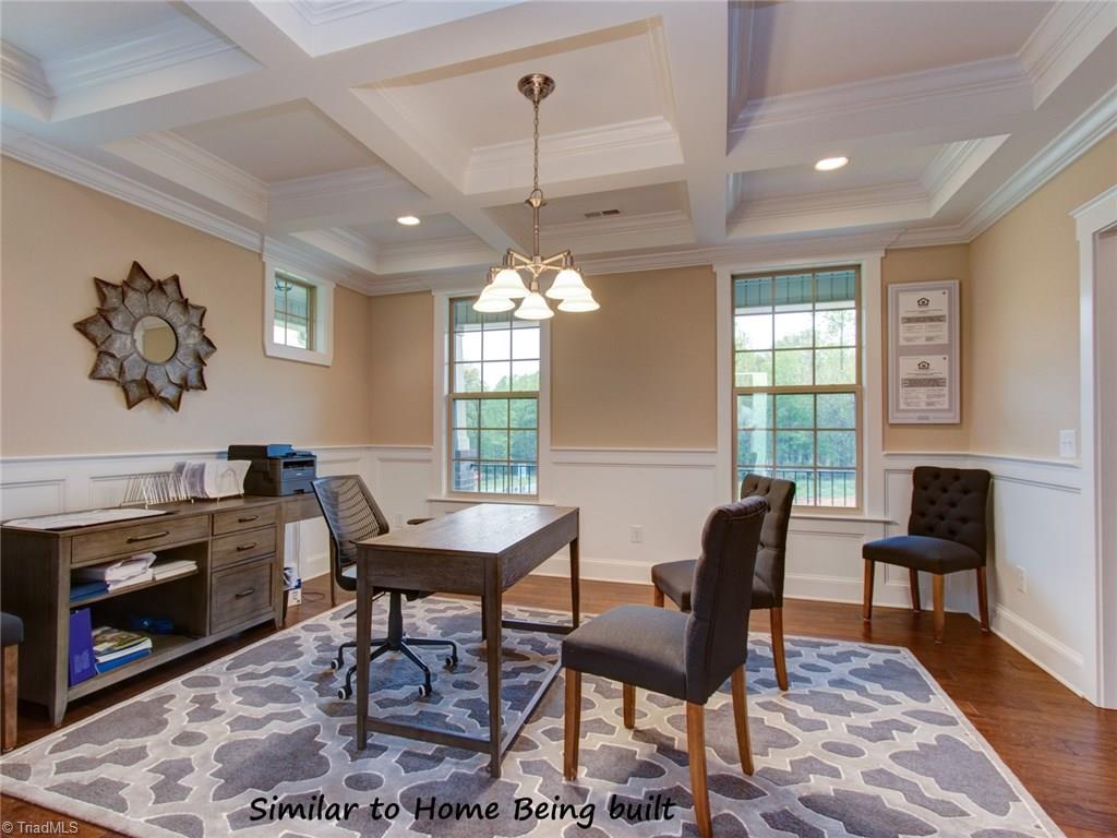 5505 Rambling Road Greensboro, NC 27409 - Photo 12 of 29