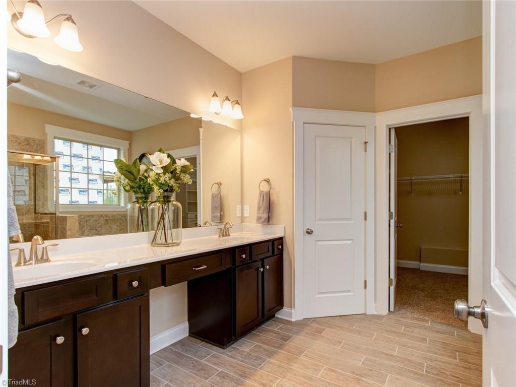 5505 Rambling Road Greensboro, NC 27409 - Photo 15 of 29