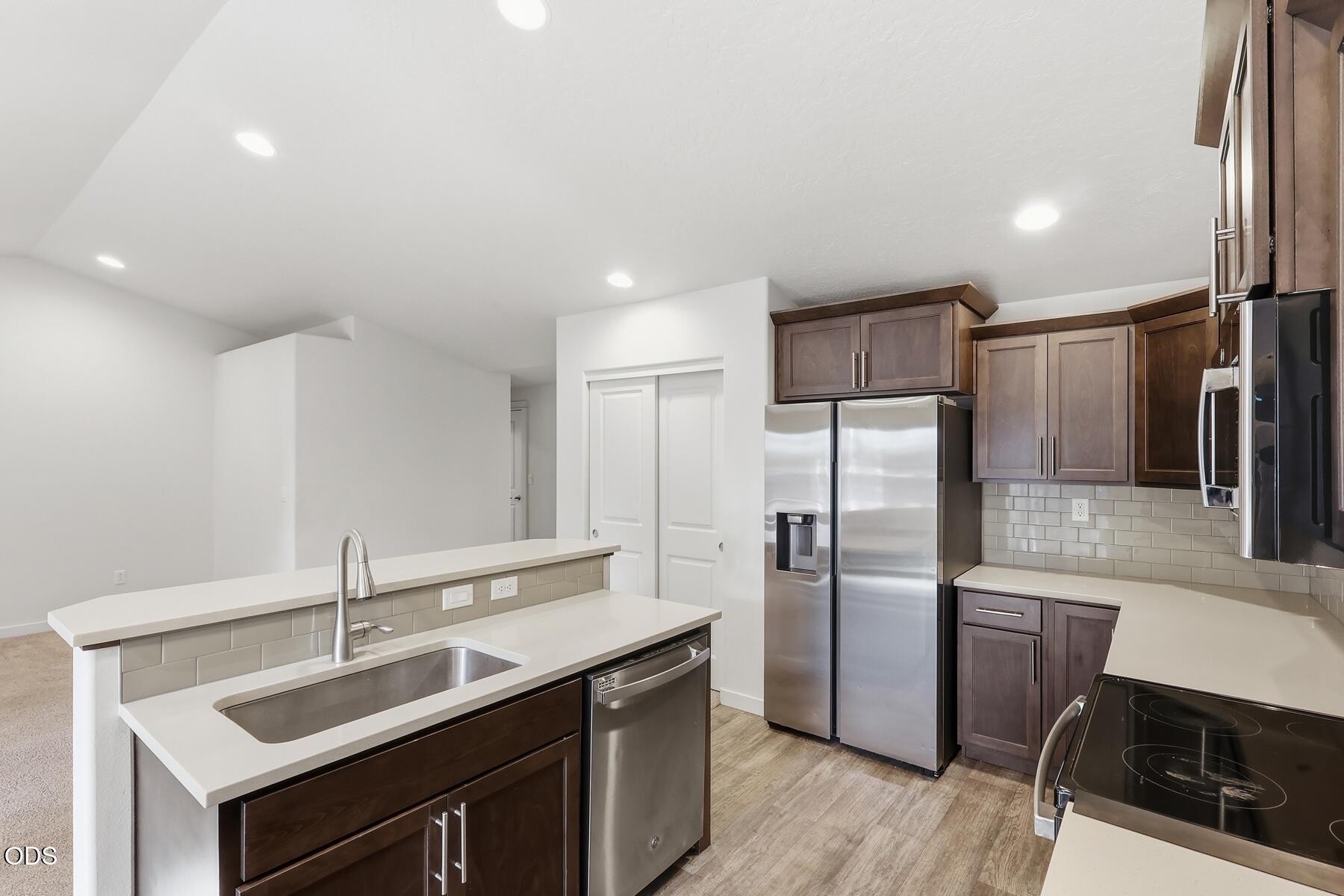 670 McKinney Ranch Road Sisters, OR 97759 - Photo 5 of 26 Gallery Image 5