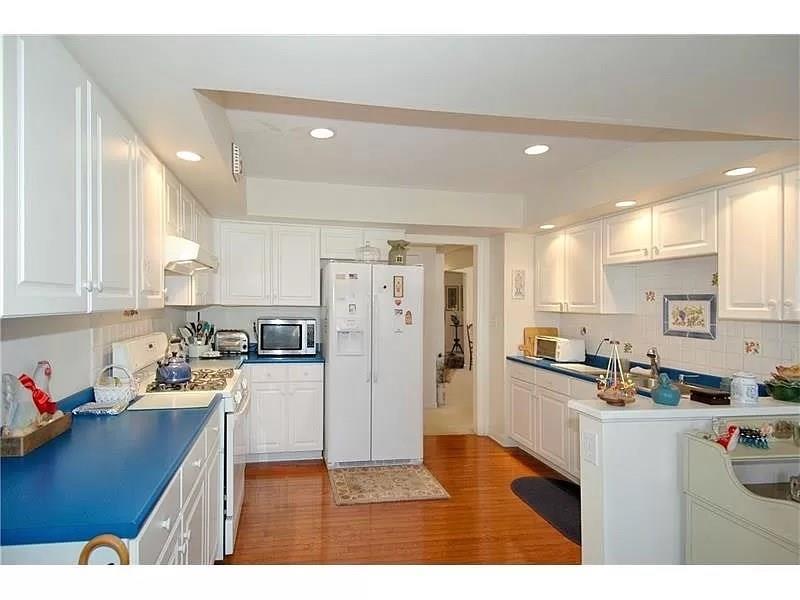 408 Rachael Court Gibsonia, PA 15044 - Photo 14 of 25